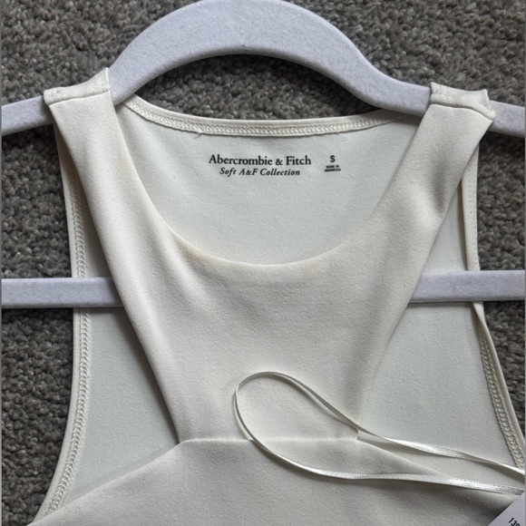 Abercrombie & Fitch Soft A&F Collection Bodysuit (Small, White/Ivory) - Picture 2 of 3